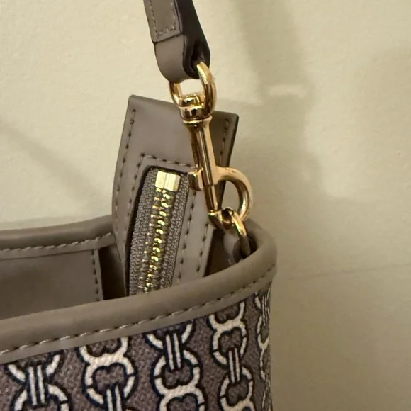 Tory Burch Tan and Black Tote Bag with Monogram Pattern - Picture 7 of 9